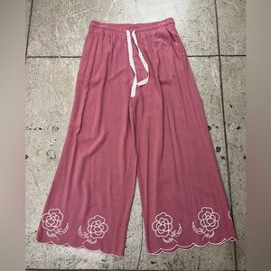 💚 3281. Floral Embroidered Hem Wide Leg Pull On Pants
